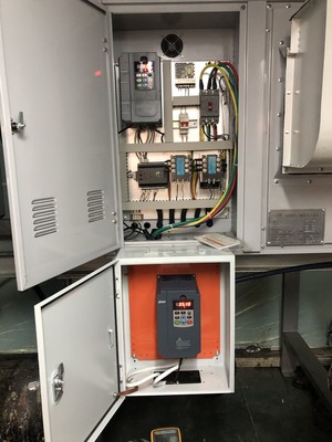 “三科變頻器”